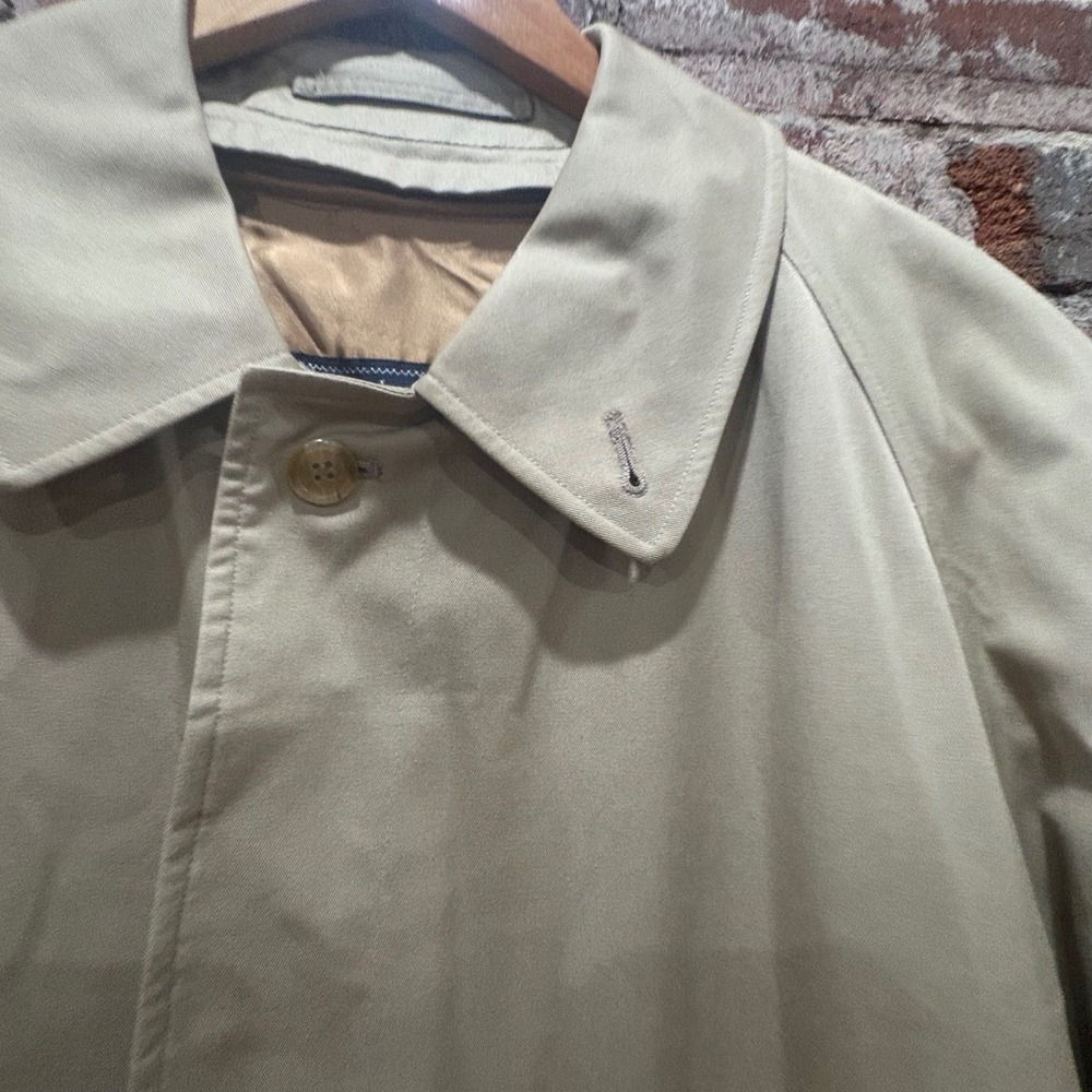 Burberry Vintage Trench Coat – Size 40 Regular – Zip-In Nova Check Liner - Picture 3 of 16